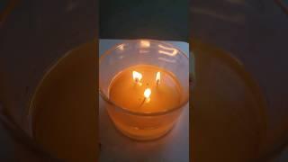 A few months ago I made a few 3 wick candles. Here's one of them..