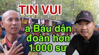 Thầy  Minh Tuệ bất ngờ anh Báu dẫn đoàn hơn 1 ngàn sư đến Ấn Độ