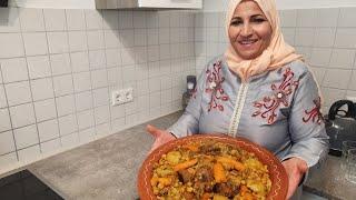 Couscous mit Rindfleisch und Gemüse الكسكس باللحم البقري والخضروات ،