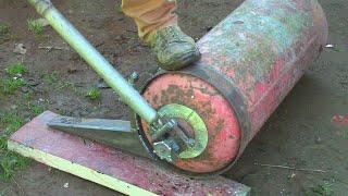 How to easily unscrew the faucet from the cylinder