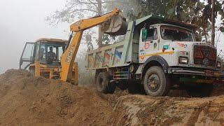 NEW JCB Backhoes Loading Soil in Dump Truck - Dump Truck Carrying Soil - JCB Tractor Video 6