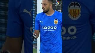 Mamardashvili Airplane ️  #shorts #laligasantander #valenciacf