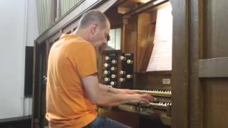 Dancing Queen - ABBA - (Church Organ)