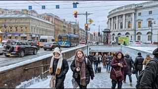 Walking Tour in St Petersburg, Russia №233 Nevsky Prospekt in winter / 4K street walk