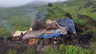 Organic Nepali Mountain Village Life in Nepal | Most Peaceful And Relaxing Village Life | Iamsuman