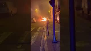 Más imágenes del incendio en la calle Juntas Generales de Barakaldo