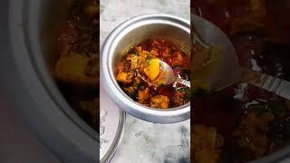 Sunday Special Rice Cooker  Chicken Curry #shorts #trending #youtubeshorts #foodie #chicken