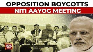 Modi Chairs NITI Aayog, Opposition CMs Boycott, Mamata Banerjee Protests | India Today