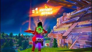 SOLOS VICTORY CROWN WIN