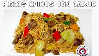 Fideos Chinos con carne y vegetales.  Chow Mein