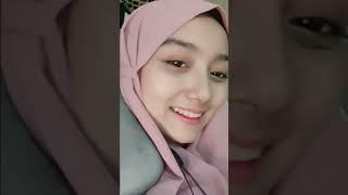 jilbab sange mainin lidah