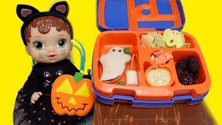 Packing Halloween Lunchbox for Baby Alive Abby