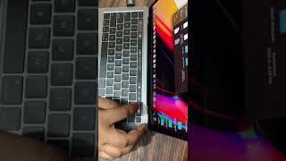 MacBook Pro 2020 Touch Bar