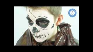 Halloween make up: Totenkopf schminken