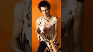 Could Sid Vicious actually play bass? #bass #bassguitar #sexpistols