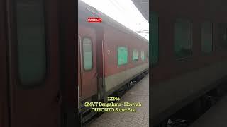 12446 - Duronto SuperFast Express - SMVT Bengaluru to Howrah #durontoexpress #bhubaneswar