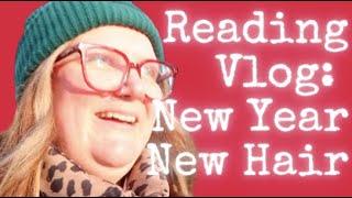 Reading Vlog | New Year, New Hair! | Lauren's Friday Reading Vlogs II | Lauren and the Books