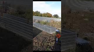 Высокие грядки из профнастила