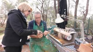 OPAL FOSSICKING & CUTTING YOWAH OPAL