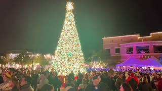 Christmas tree lighting at Hill country Galleria, Beecave Texas | Lighting the plaza