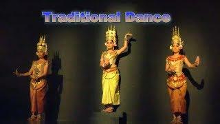 Phnom Penh - Traditional Dance - Cambodia -  8/18