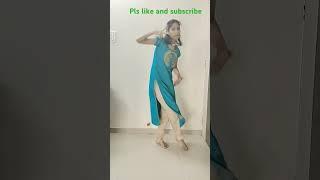 Taron ko mohabbat Amber se #oldsong #subscribe #topvideoinyoutube #dance #trendingshorts #newmusic