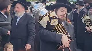Hachnasos Sefer Torah (Vishnitz) in Stamford Hill, London July 2024.