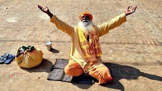 Walking in Varanasi  (India) 7 years later