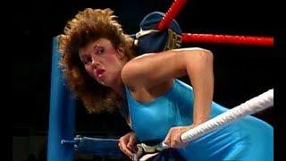 (720pHD): WWE 12/17/88 - Rockin' Robin vs. Sherri Martel