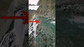 Dangerous water crossing in Spiti Valley, Himachal #shorts