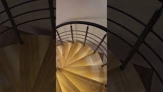 Обзор винтовой лестницы с подсветкой | Мастерская "REVER" | #interiordesign #staircase  #интерьер