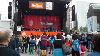 Jazz on st catherine street CANADA DAY UNDER THE RAIN. dont Jive me Jazz me!