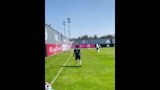 Insane Leon Goretzka Training Goal