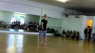 Grade 6 Modern Dance Turns