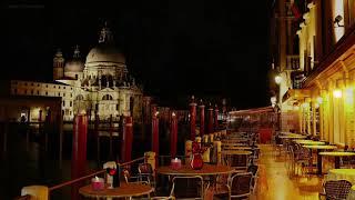 Romantic Dinner at Restaurant in Venice - Italian Restaurant Ambience with Jazz Music, Saxophone