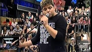 GUSTAVO MENDES - Roberto Carlos canta KUDURO em ALTAS HORAS 07/07/2012