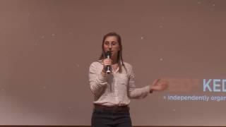 Le Voyage, une ouverture de l'esprit | Sophie Cachard | TEDxKedgeBS