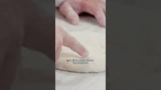 How to Roll Out Pizza Dough #pizza #recipe #tips #elearning