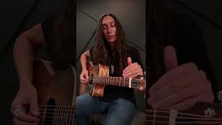 Fingerpicking Guitar Lesson - Multi-Tasking Hack #learnguitar #guitarlesson #guitar