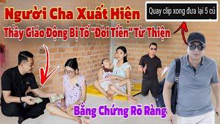 Bất ngờ Thầy Giáo Đồng bị tố "Ăn Chia" tiền từ thiện với Cô Gái 18 Tuổi vừa làm con vừa làm mẹ