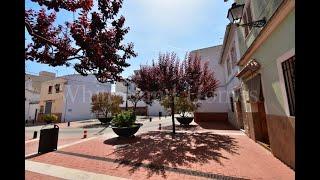 An immaculate cottage style townhouse in Guardamar de la Safor - Costa Blanca @ €138,000