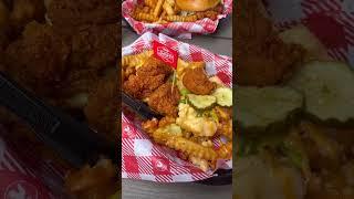 Hattie B’s Hot Chicken: 8.5/10 & $33.32 #hattiebshotchicken #nashvillechicken #nashville