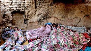 How do Big Family start their day? Making Breakfast in cave / Village life Afghanistan