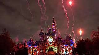 Disneyland's "Remember... Dreams Come True" Fireworks 2017