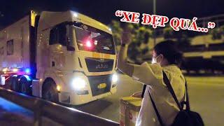 Gặp Anh Tú Xe Đầu Kéo Vlog tặng hải sản Phan Diễm ấn tượng với Xe đầu kéo Man siêu khủng của A Tú