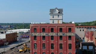 Syracuse's iconic house atop Moyer building gets makeover