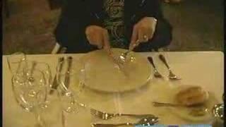 Dinner Etiquette & Proper Table Manners : Proper Etiquette for Using a Knife American Style