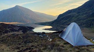 WILD CAMPING at the DEVILS KITCHEN in Snowdonia, Wales, UK