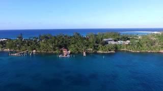 Peaceful Bahamas Waters at the Sivananda Ashram Yoga Retreat