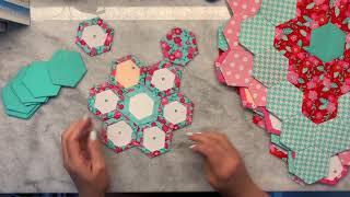 My Favorite Way to Sew Hexagons Together / English Paper Piecing